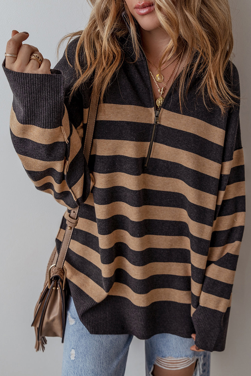Adeline Stripe Oversized Sweater – Chic and Cozy Knitwear for Any Season-3