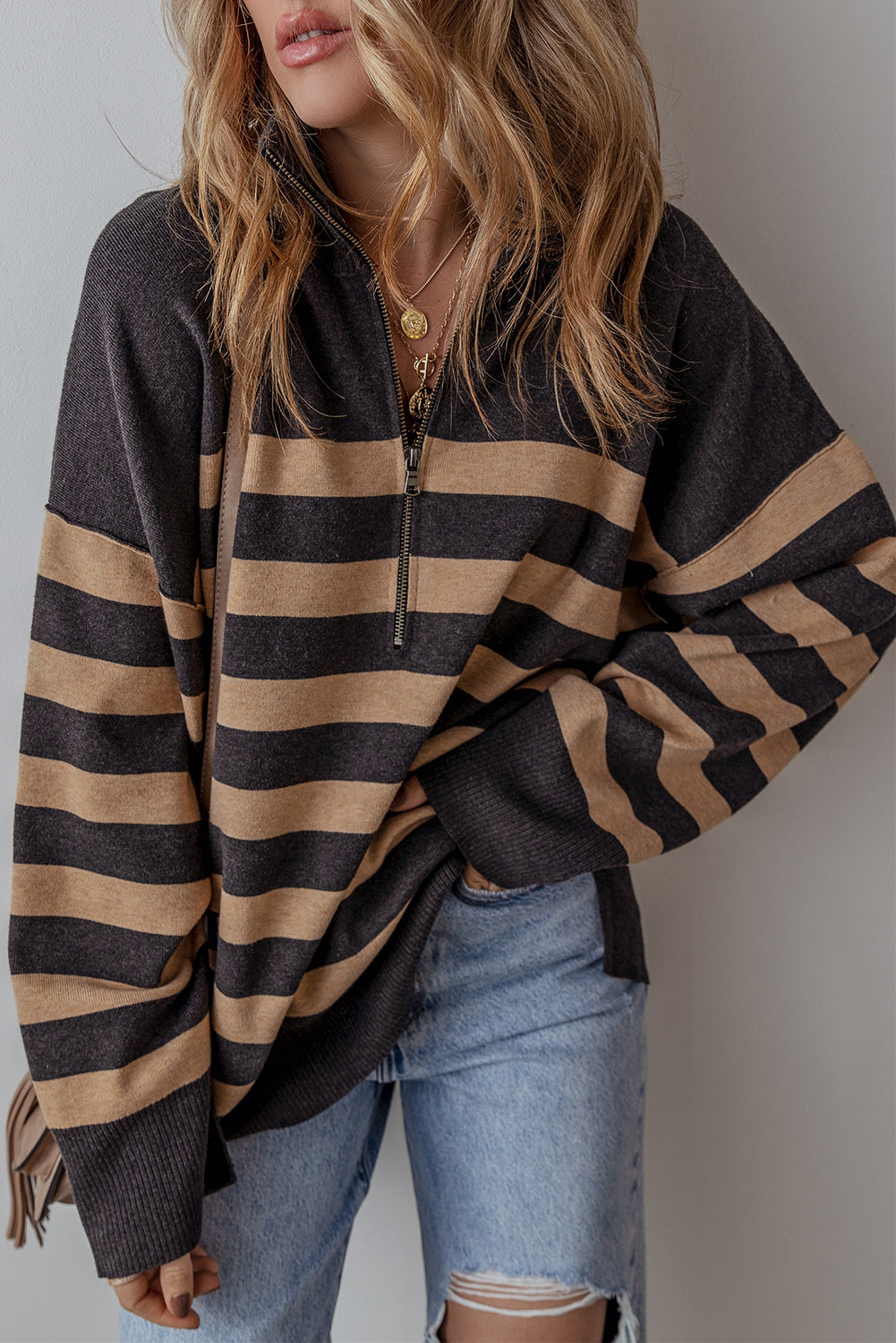 Adeline Stripe Oversized Sweater – Chic and Cozy Knitwear for Any Season-2